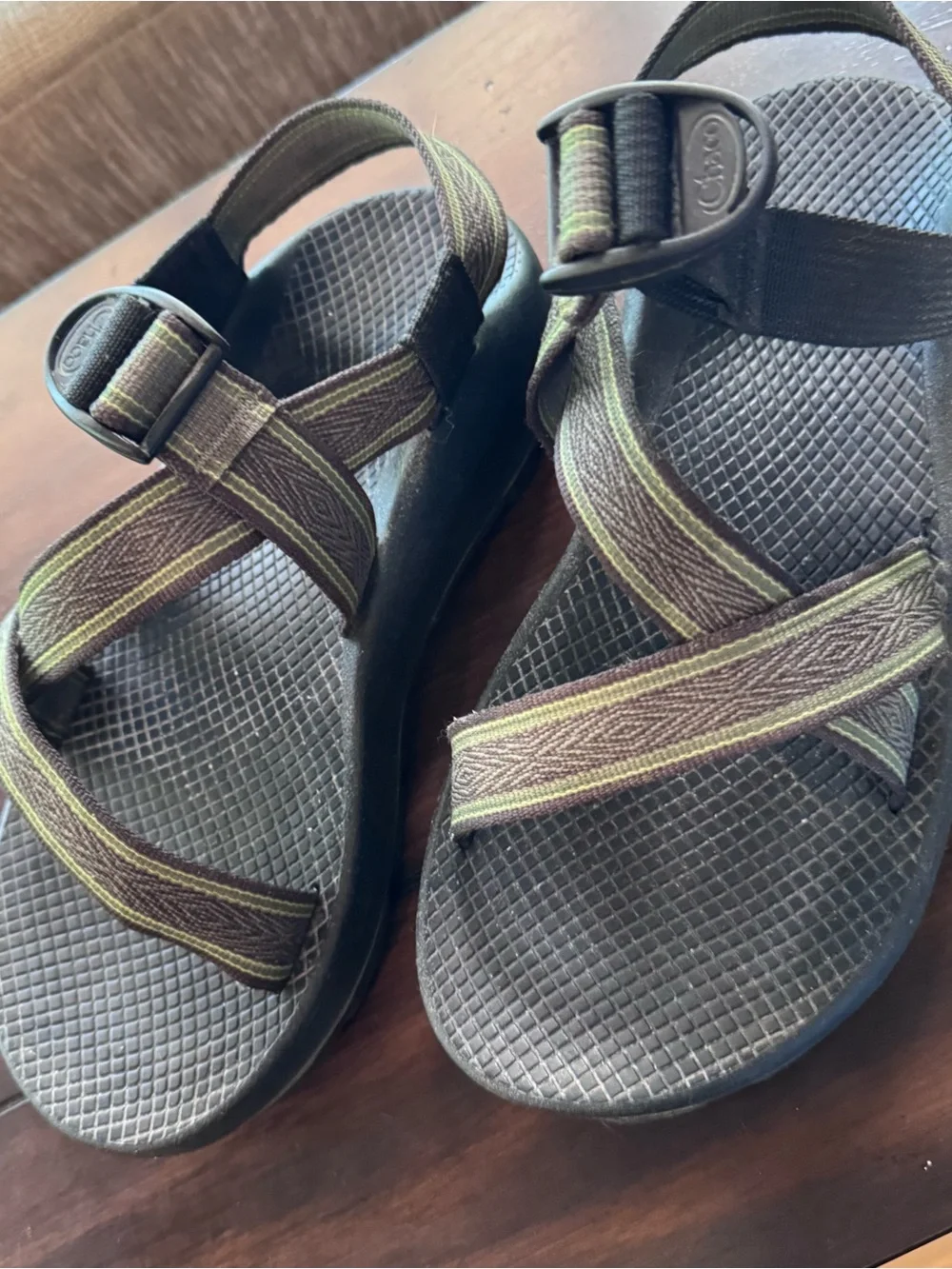 Chaco Men's Black Sandals with Olive Green Straps men’s size 8
